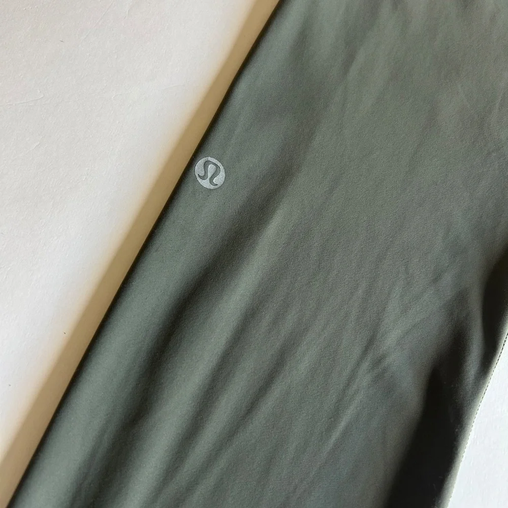 lululemon athletica Green Leggings - Picture 11 of 16